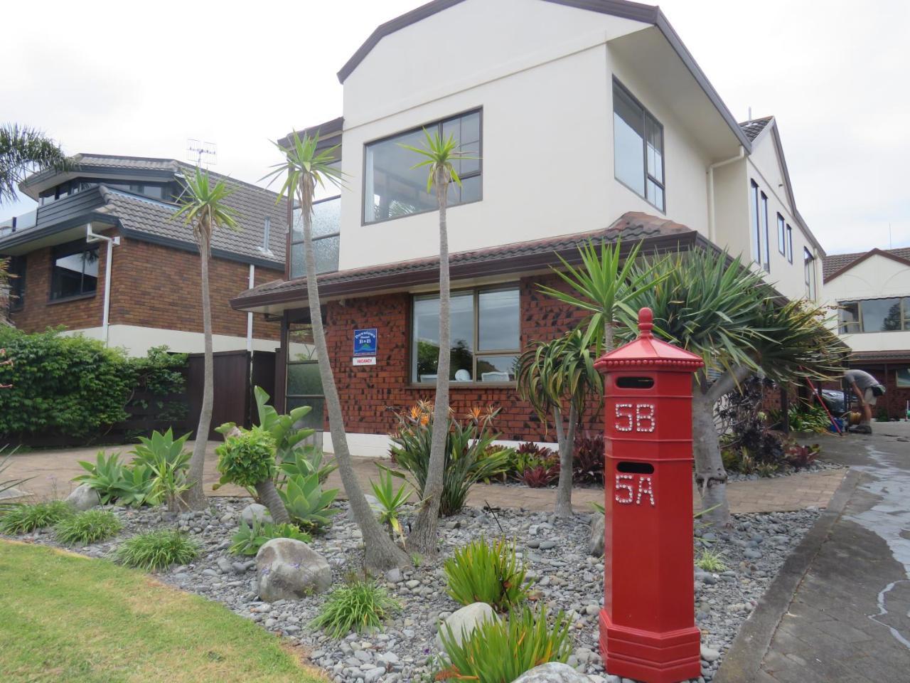 Downtown Mount B And B Mount Maunganui Kültér fotó